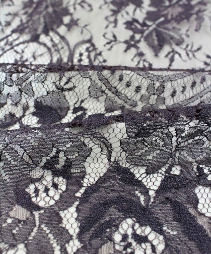 Victoria 90 cm | Lace & embroidery • Sophie Hallette