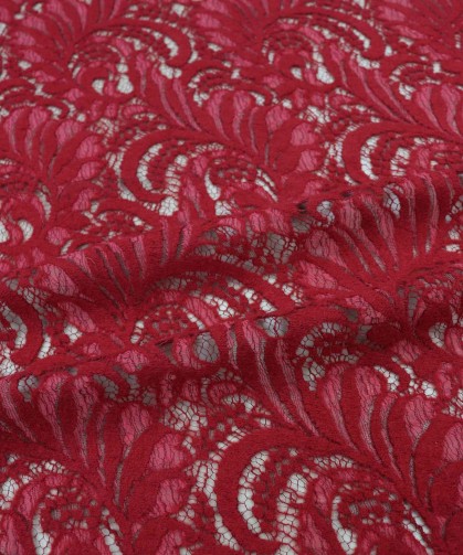 Burlesque | Lace & embroidery • Sophie Hallette